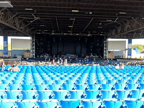 hollywood casino amphitheatre st louis view from my seat/